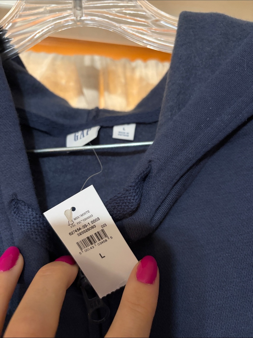 NWT Gap Cherry Zip-Up - Picture 2 of 3